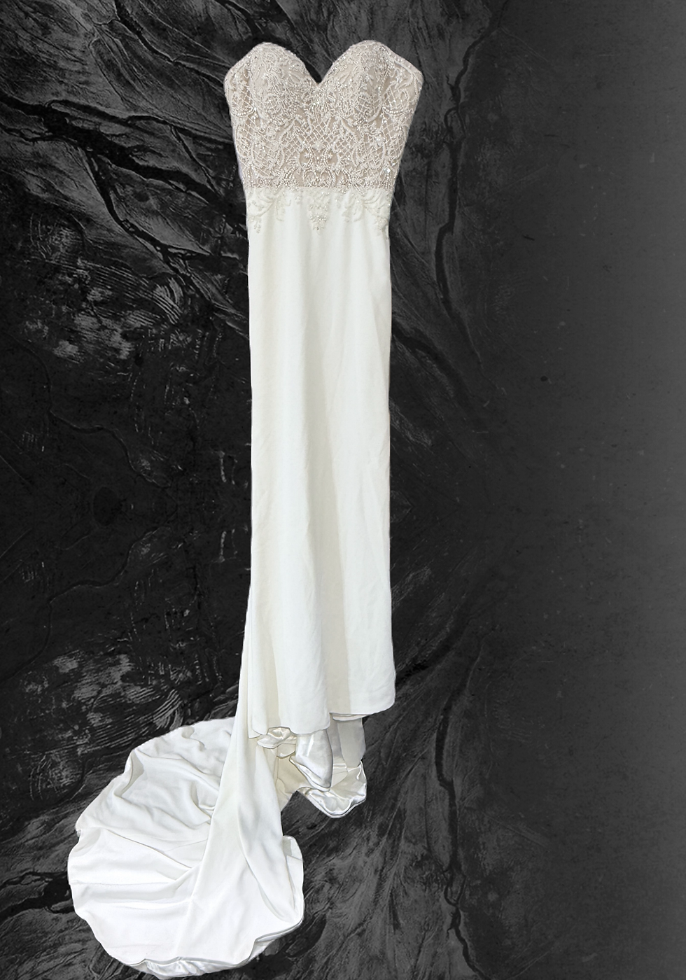 Thumbnail: Justin Alexander Wedding Dress