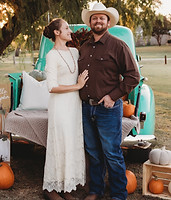 Kendall and Kayla 2022 Family Pictures_edited.jpg