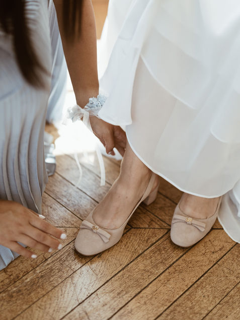 photo details des preparatifs du mariage à bordeaux