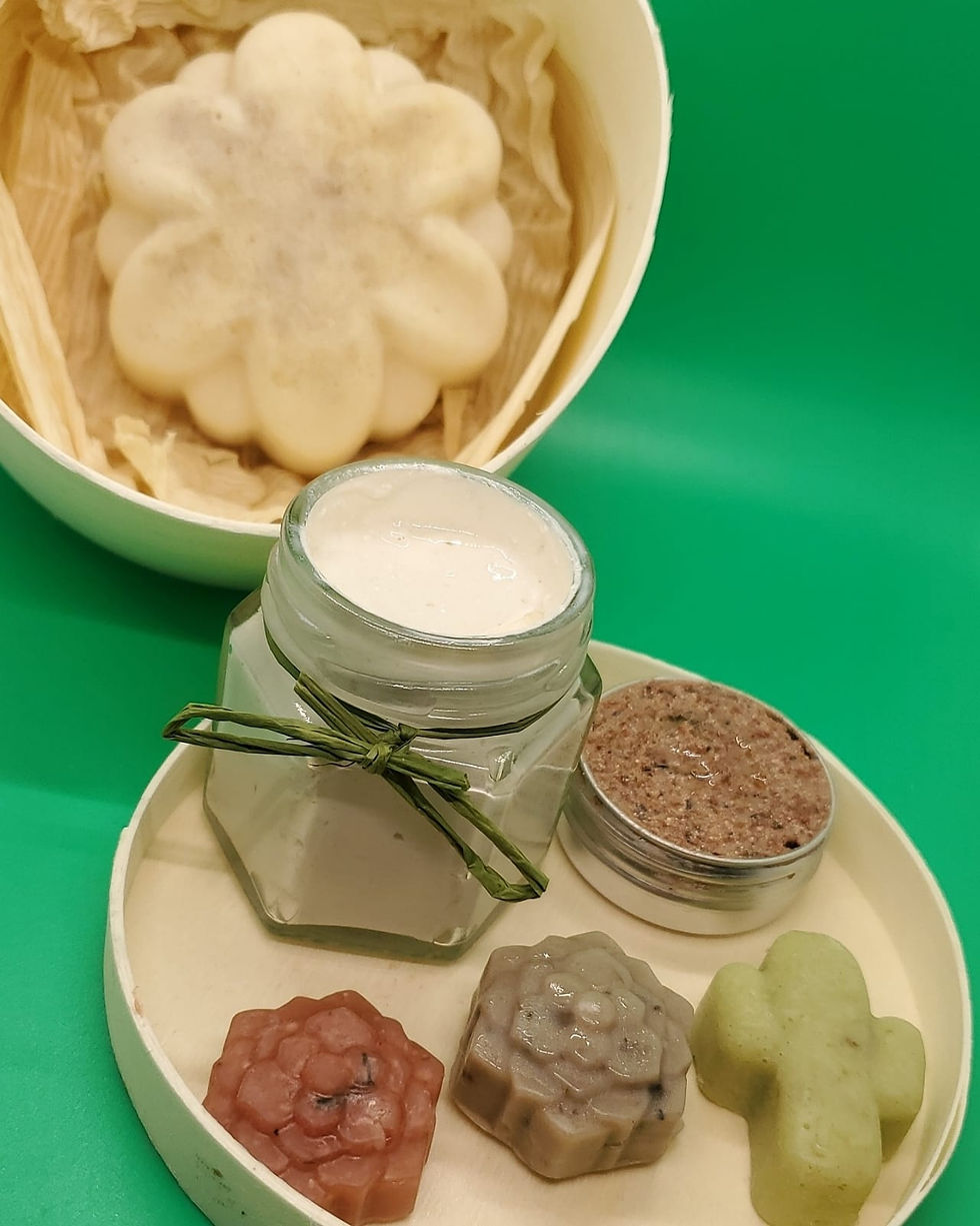 Miniatura: Sustainable Gift Boxes