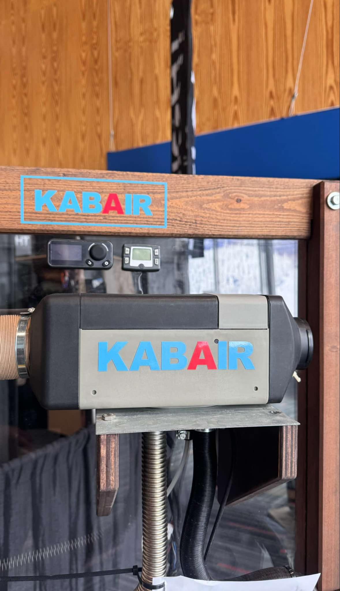 KABAIR BOOTH SHOW - HEATING AIR DIESEL/GAS 12V SYSTEMES