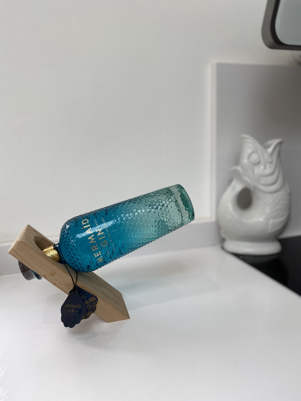 Thumbnail: Solid Oak Bottle Holder