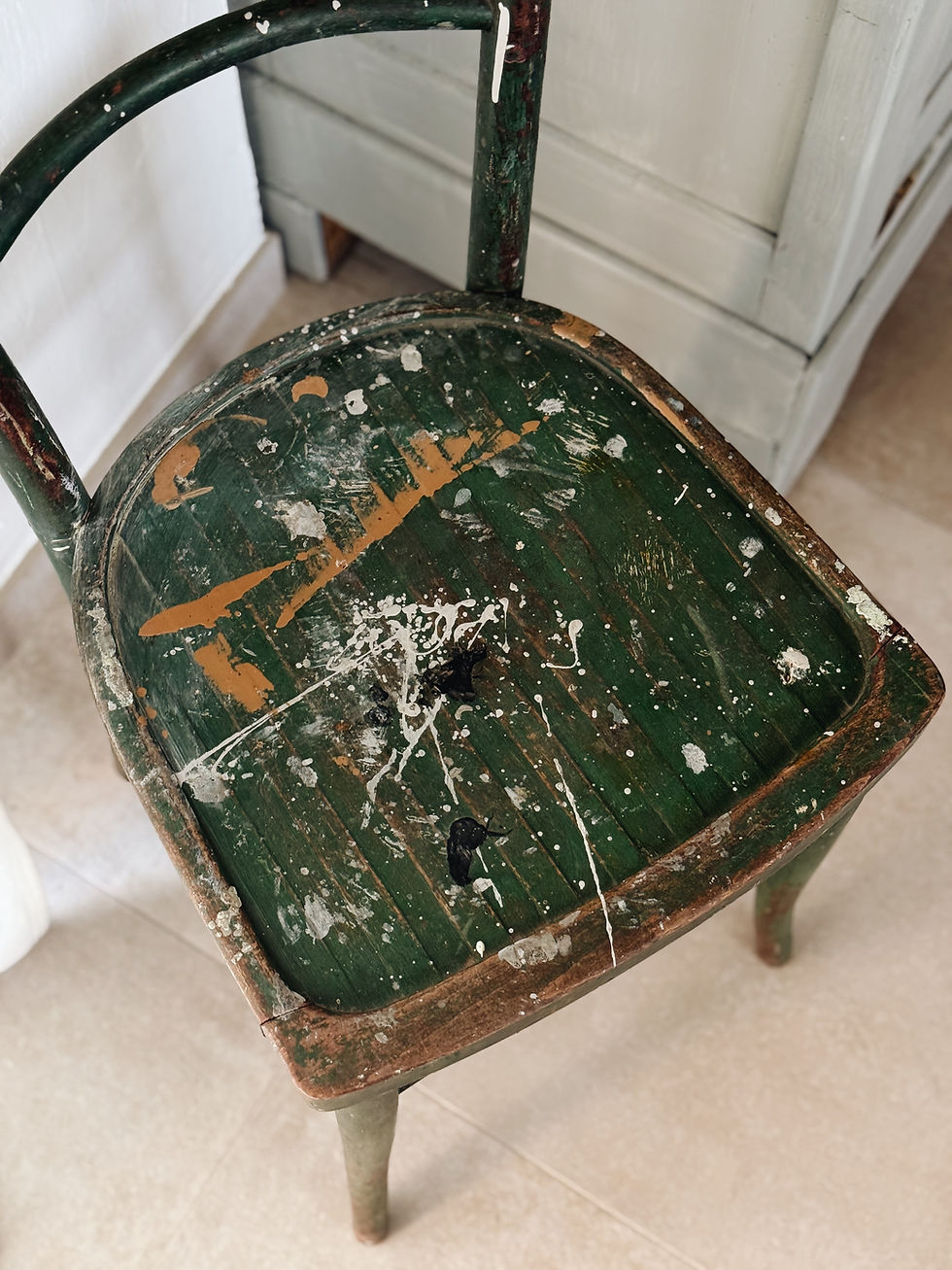 Miniature : Chaise patinée verte
