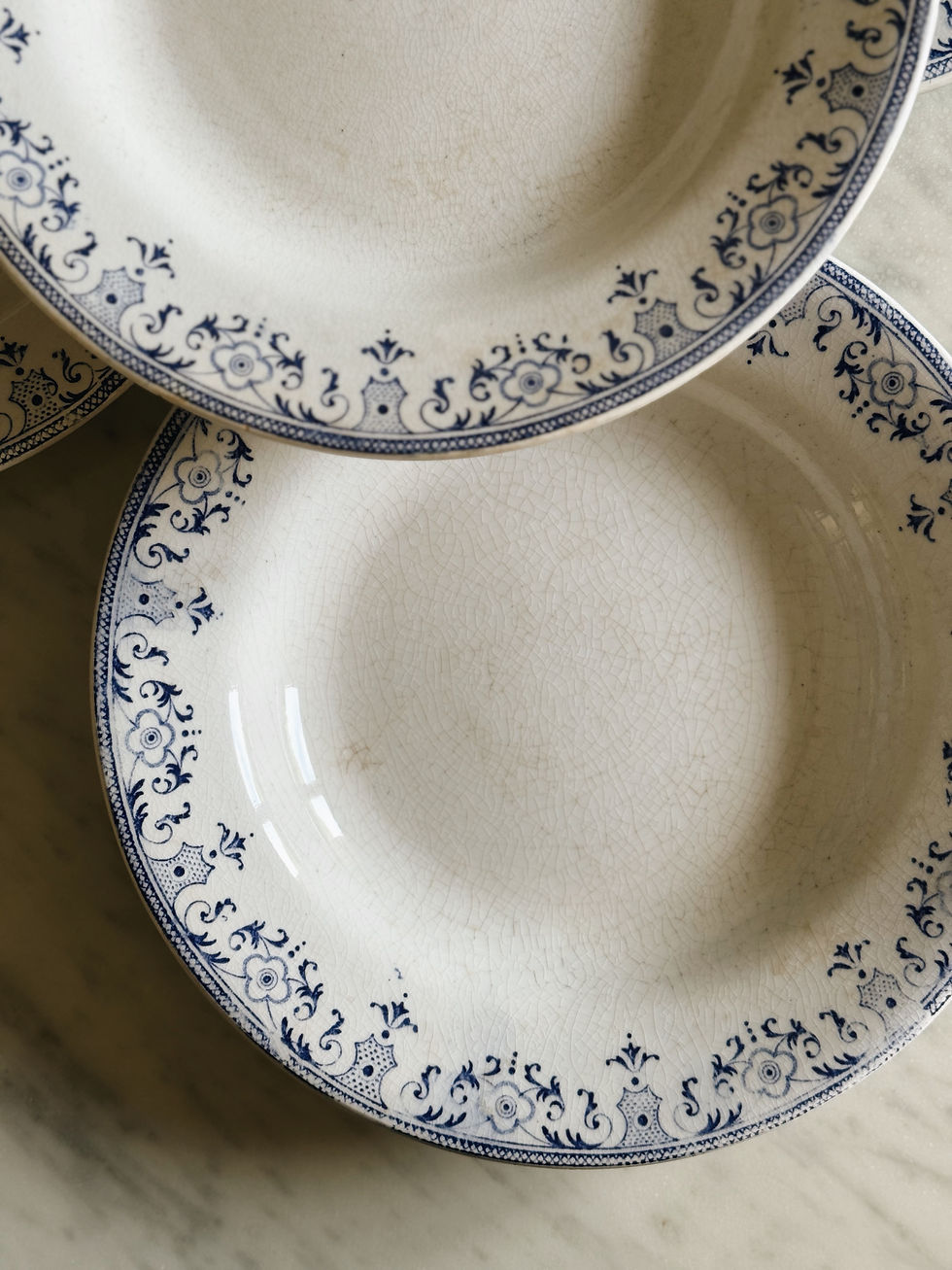 Miniature : Assiettes creuses terre de fer Creil et Montereau