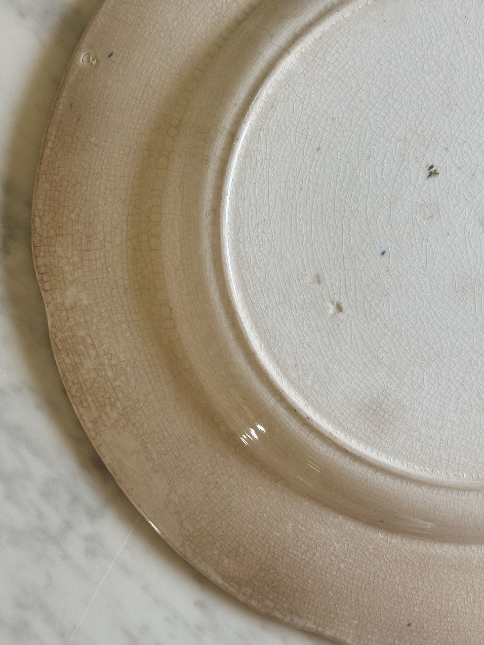 Miniature : Grand plat rond terre de fer Creil et Montereau