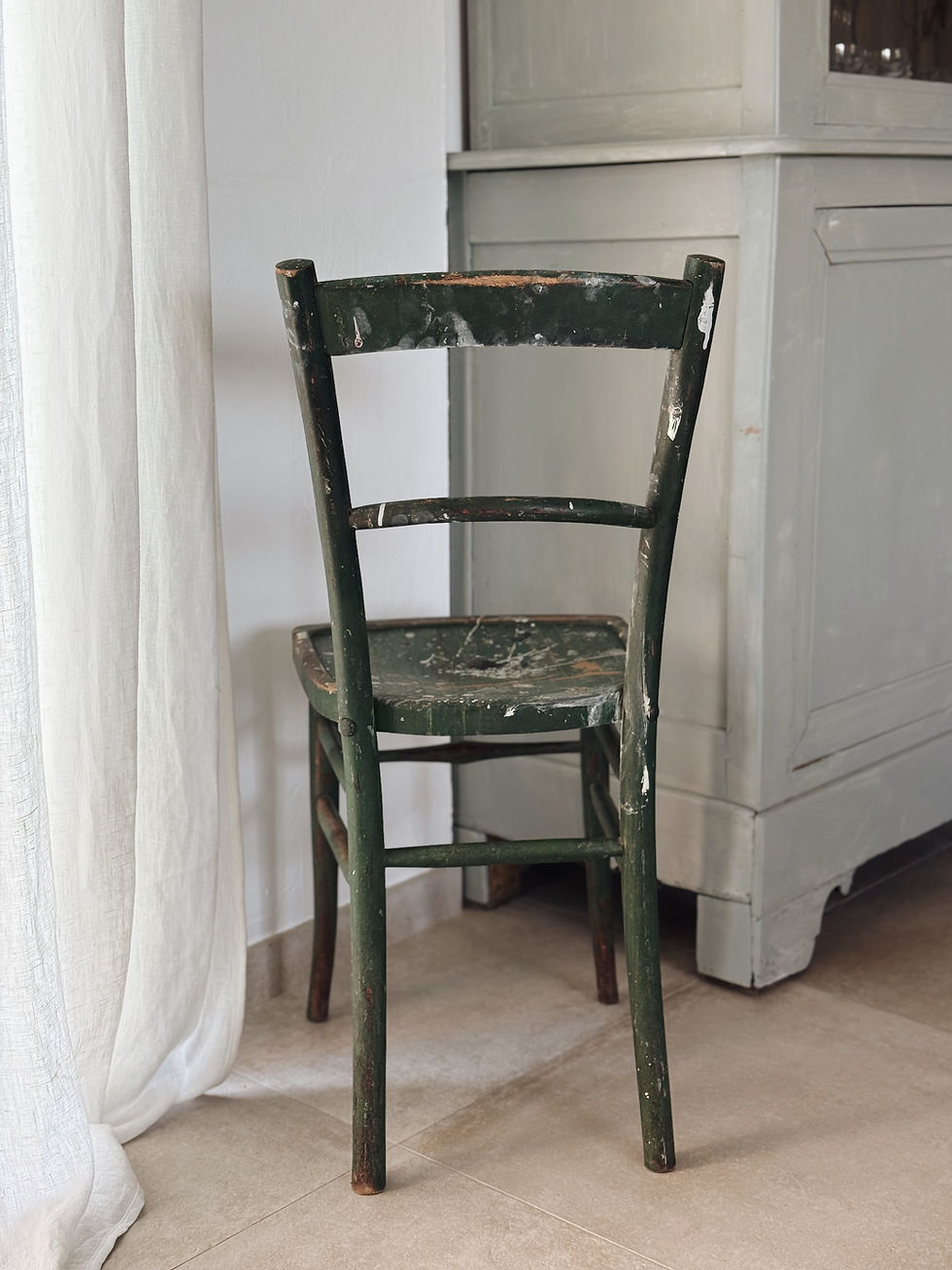 Miniature : Chaise patinée verte