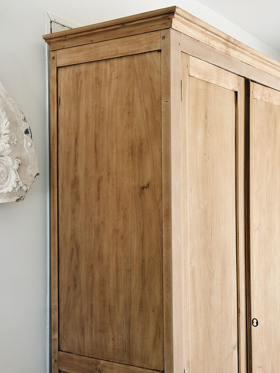 Miniature : Armoire parisienne 