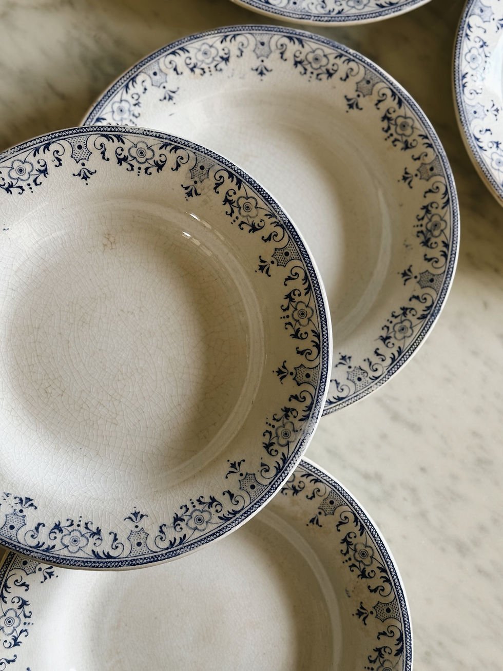 Miniature : Assiettes creuses terre de fer Creil et Montereau