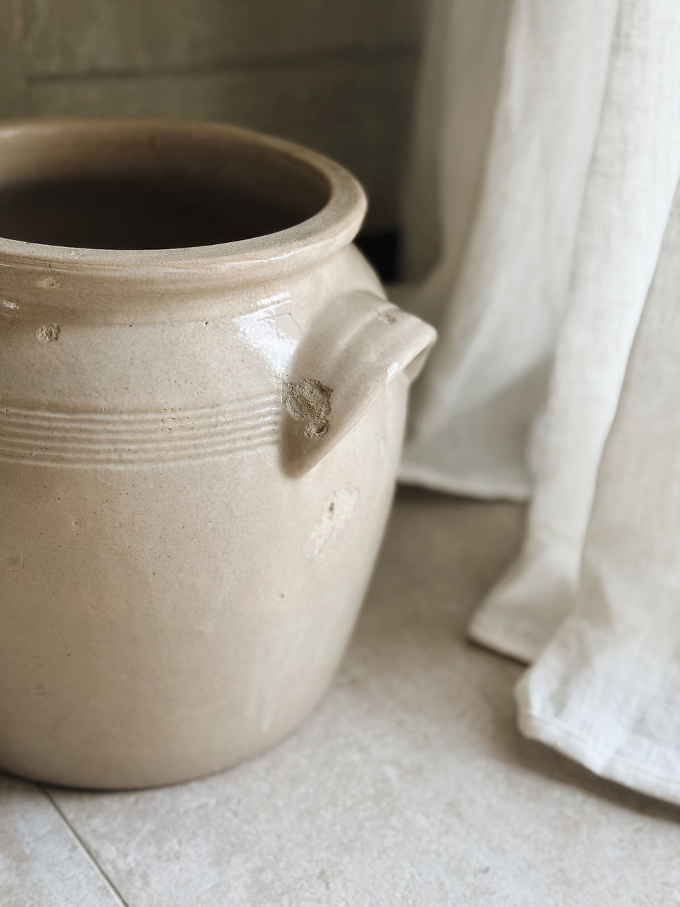Miniature : Pot à graisses en grès 
