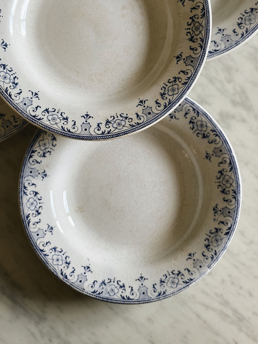 Miniature : Assiettes creuses terre de fer Creil et Montereau