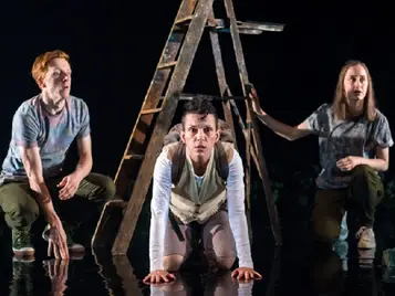 Review: The Secret Garden (Tron Theatre Glasgow)