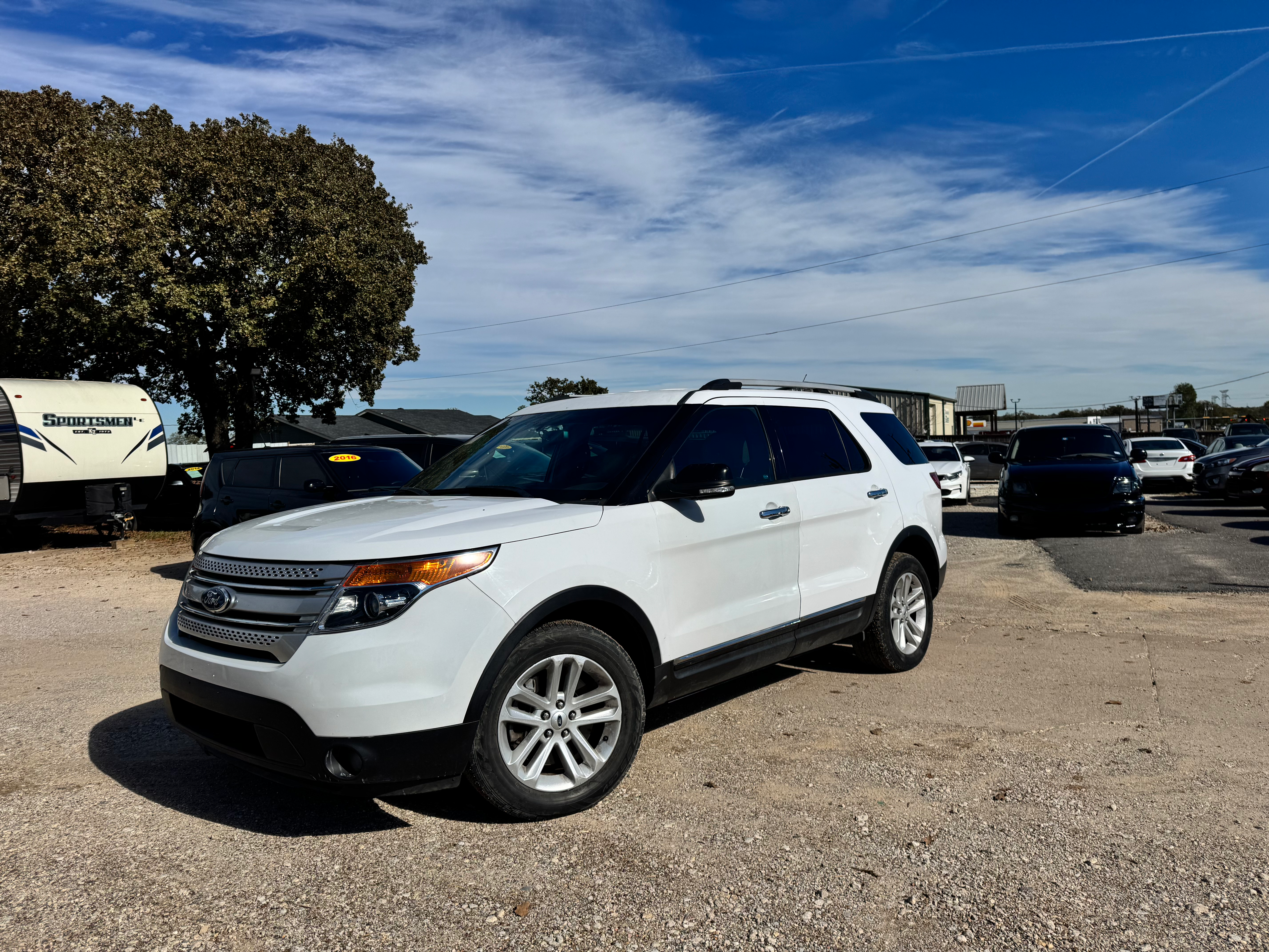 2013 Ford Explorer XLT's photo
