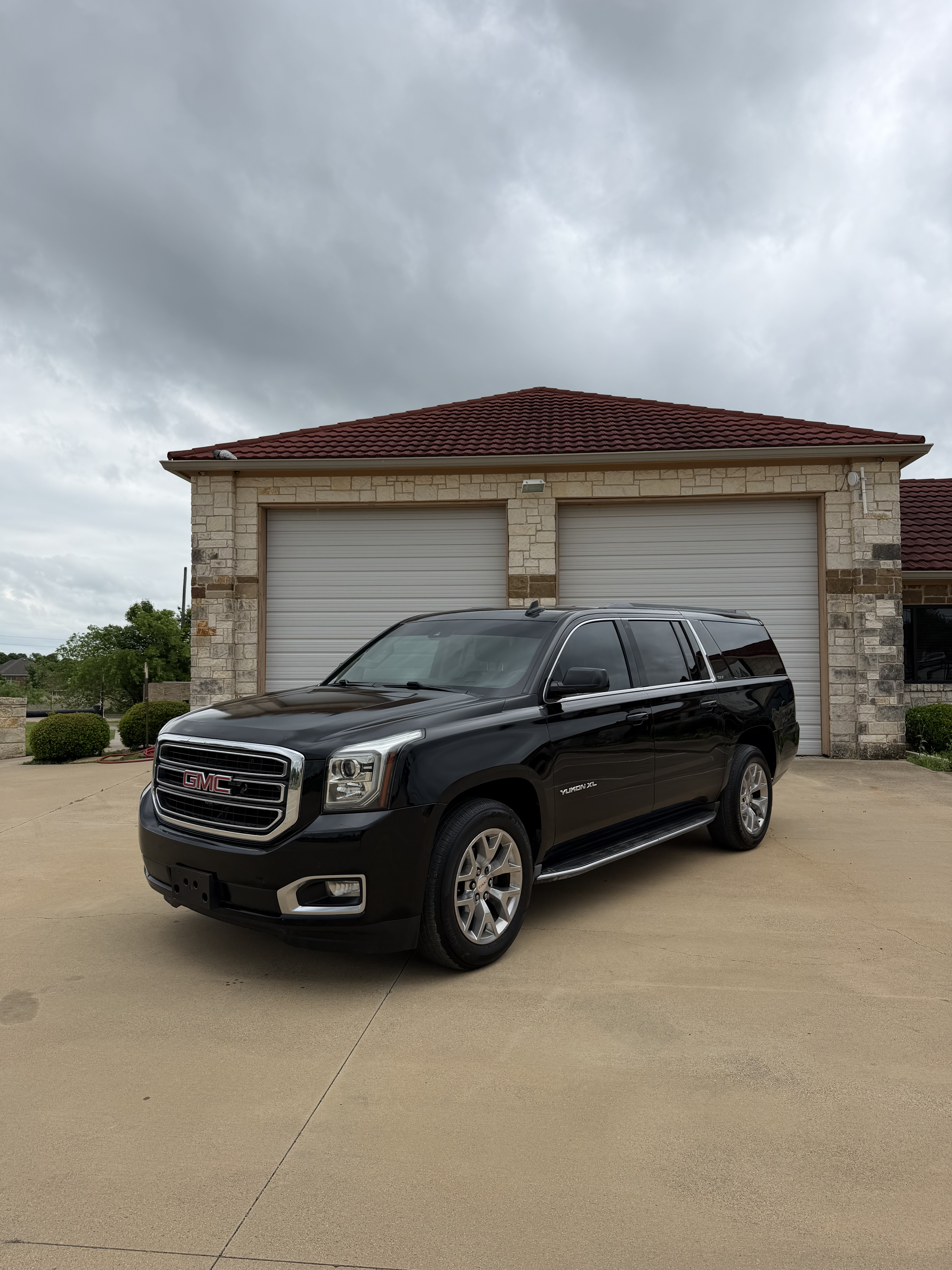 2015 GMC Yukon 4WD SLT's photo
