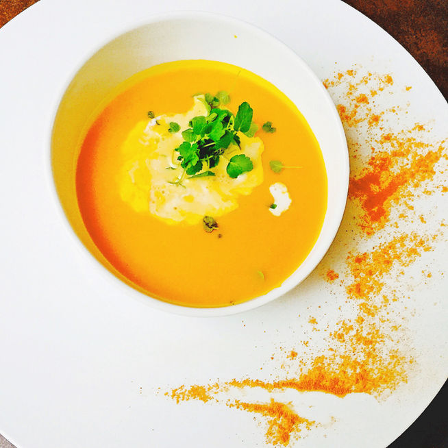 Potage potimarron, carottes et lait de coco