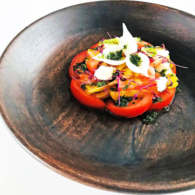 Tomates ananas, burrata, basilic