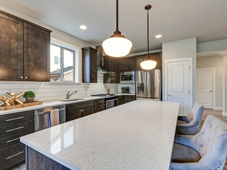 7 Signs Your Kitchen Cabinets Are Perfect for Refacing (And Why Most Homeowners Overlook Them)