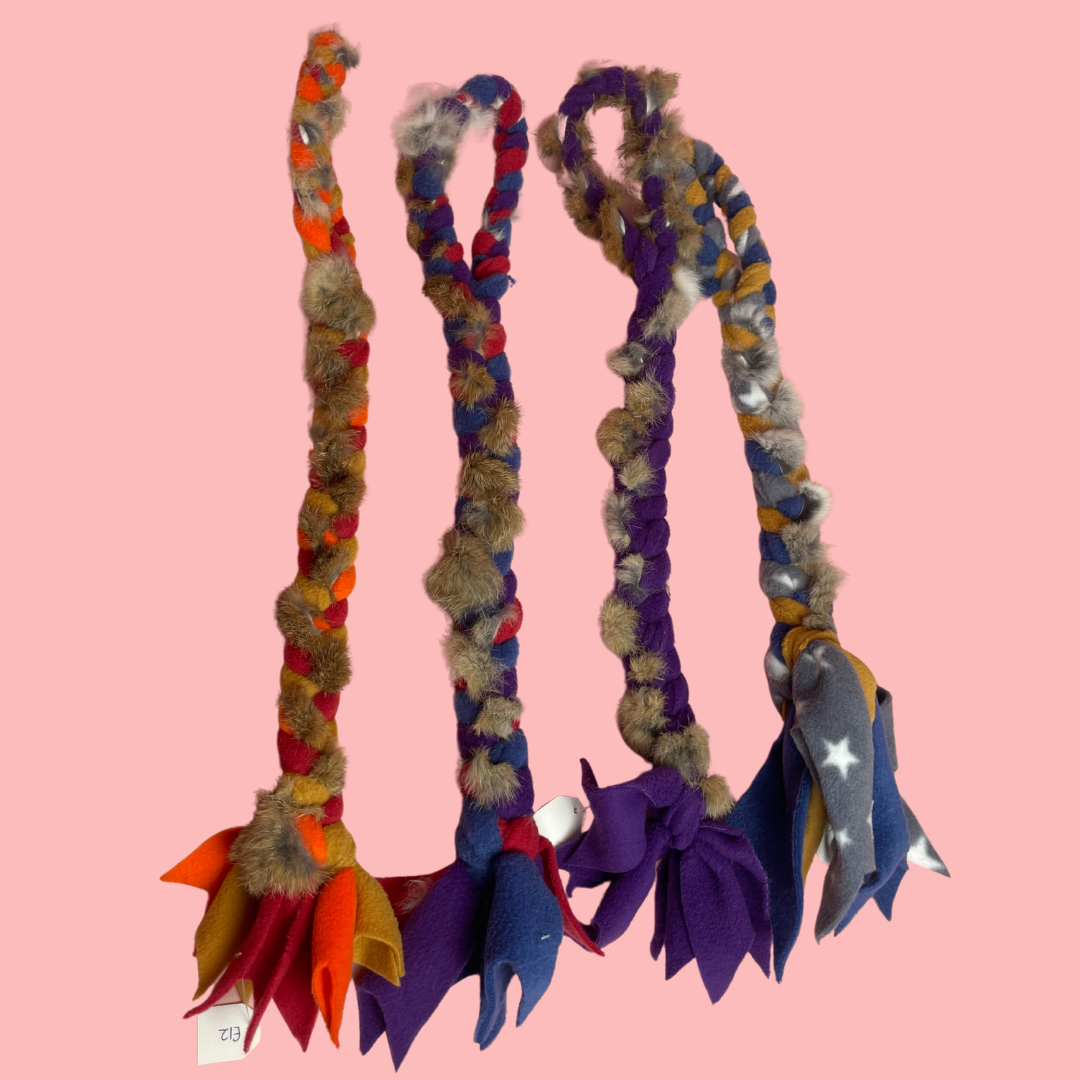 Plaited Handled Prey Tuggie