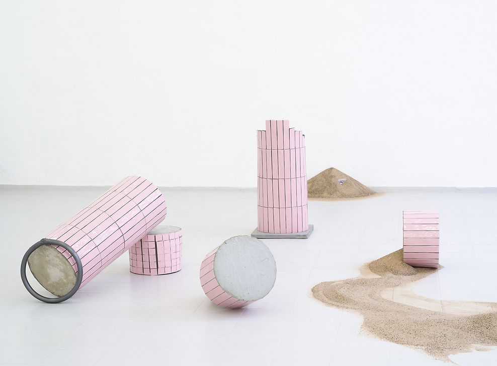 len bay giving space to an empty space