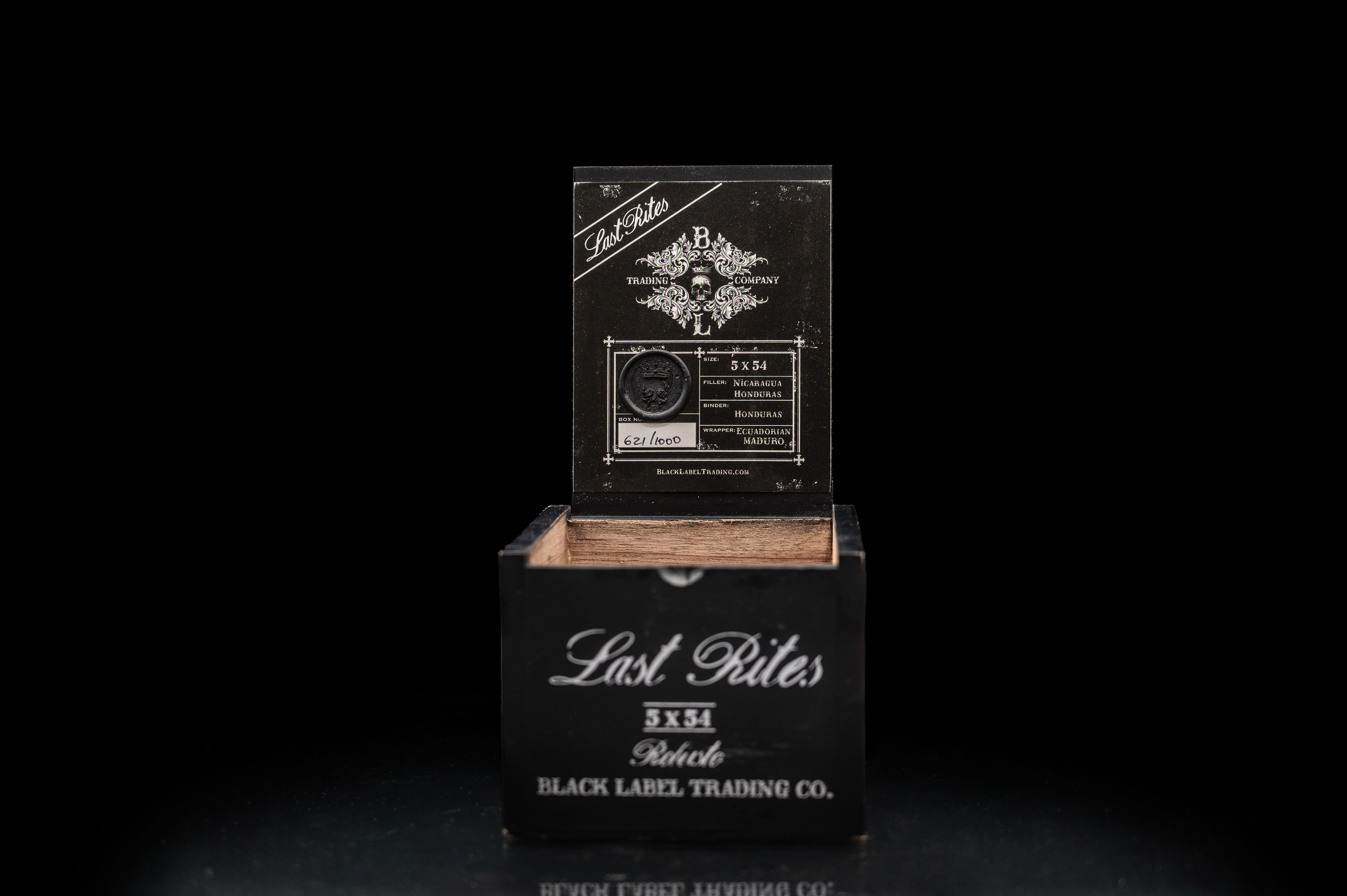 Black Label : Last Rites Grand Toro 6 x 60  (full lid)