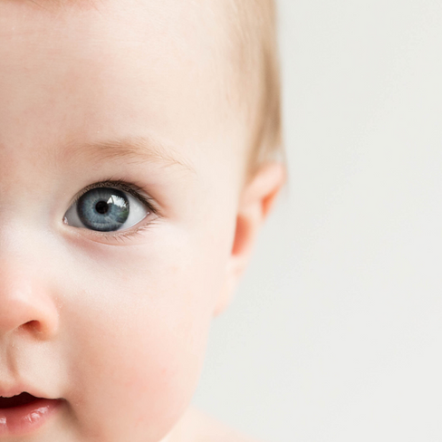 Baby Sitter Portrait Session aged six months by Caz Wales Photography