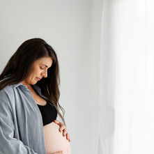 Pregnancy Photography | Local Baby Shower Gift Ideas | Buckinghamshire & Oxfordshire | Caz Wales Photography