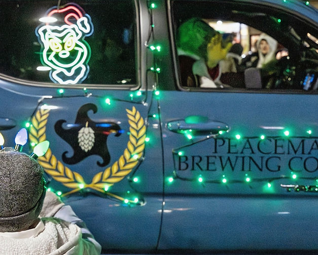 Illuminate parade truck2_edited_edited.jpg