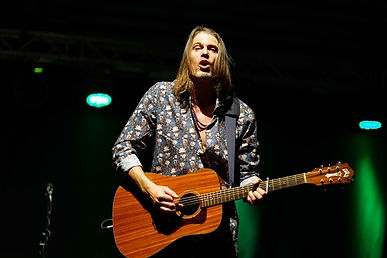 Live4_Dietmar_Beck-1.jpeg
