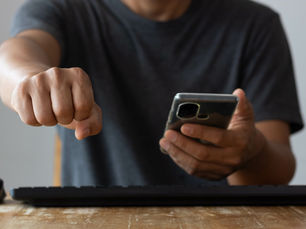 The Art of Building Strong Business Relationships in the Digital Age