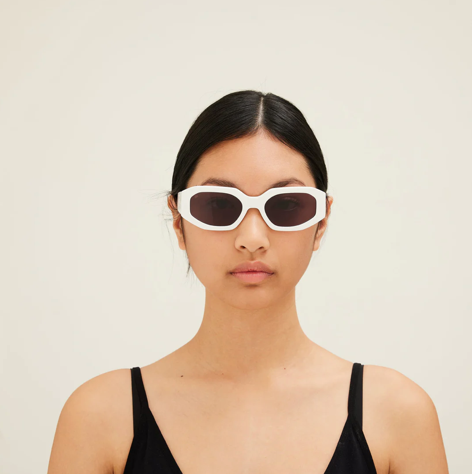 Thumbnail: Juicy White Sunglasses