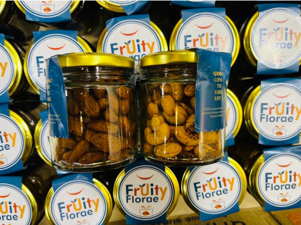 Fruity Florae - Saluted Almonds And Cashew Crunchies