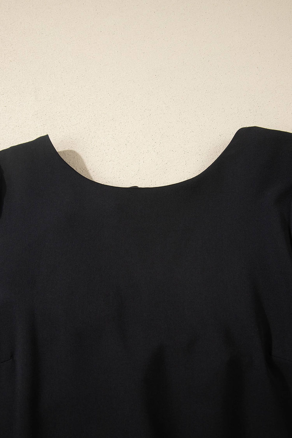 Thumbnail: Bow Backless Short Sleeve Shift Mini Dress