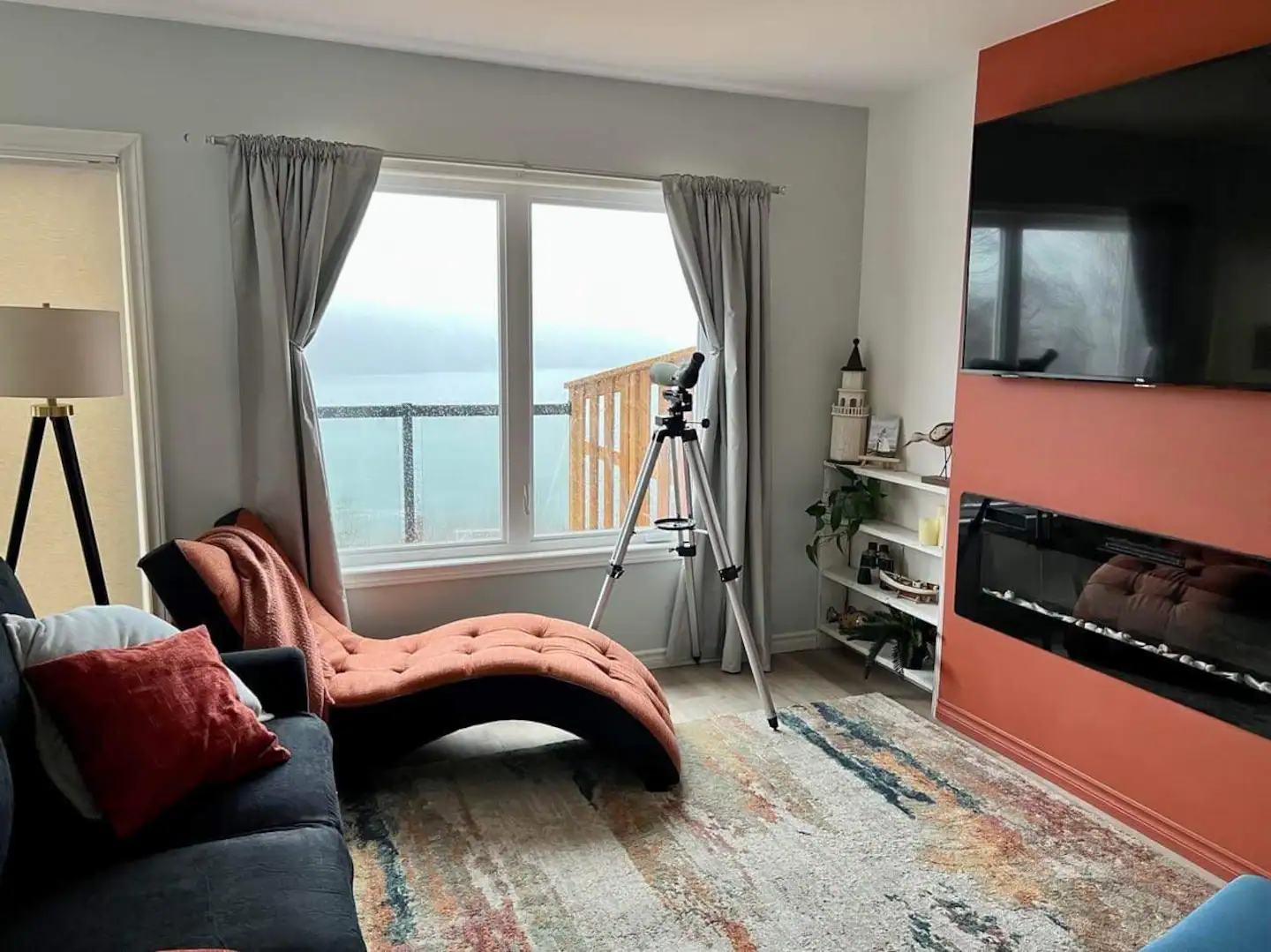 Ferry View Loft Airbnb in Granville Ferry, NS