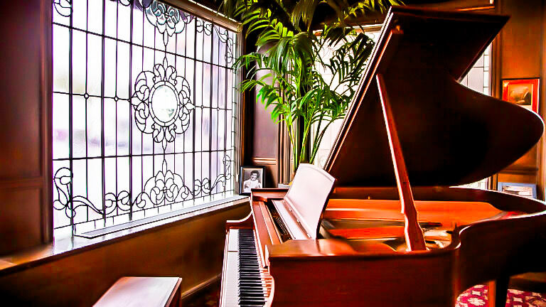 Historic elegance and decor at the Mizpah Hotel