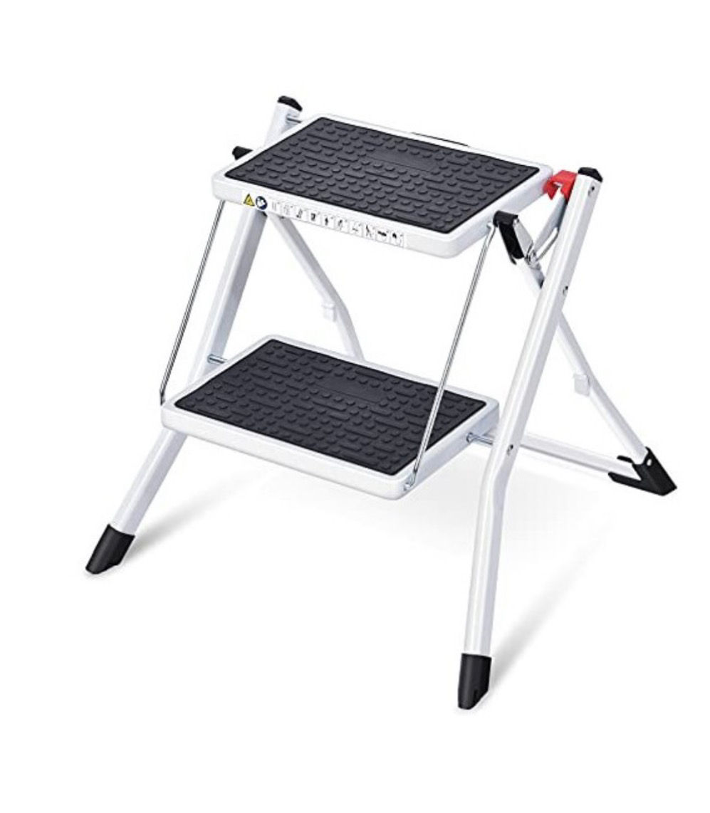Kingrack 2 Step Folding Ladder with Handle & Large Non-Slip Platform