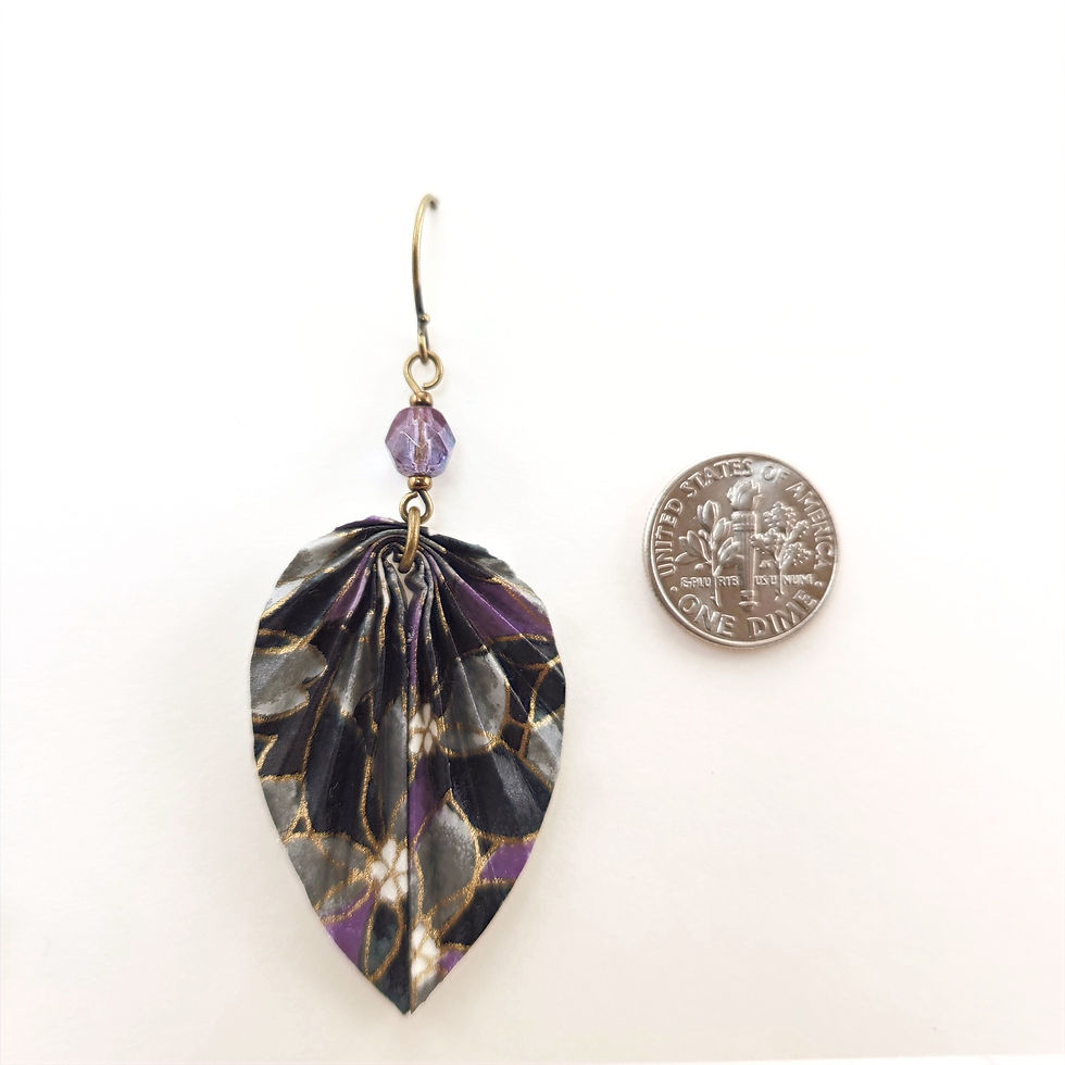 Thumbnail: Origami Leaves in Purple&Black