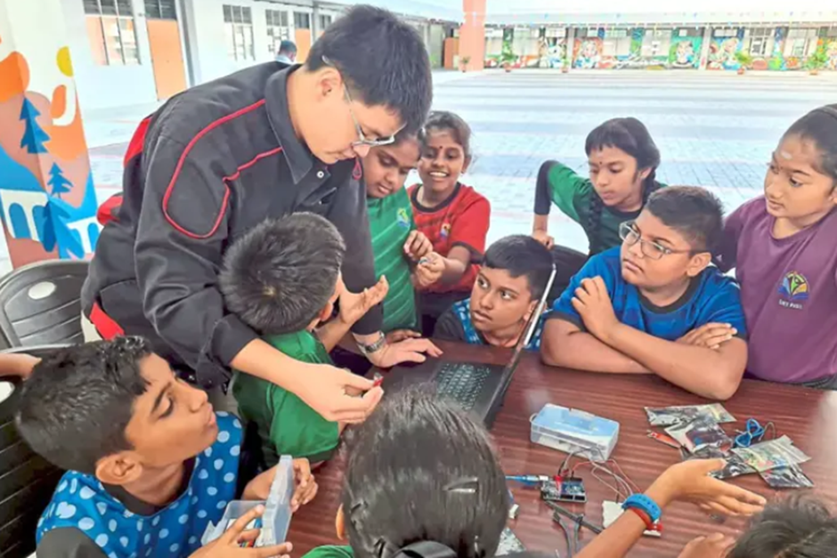 Students of SJKT PJS 1 in Petaling Jaya try their hands at robotics starter kits in a workshop on Feb 26