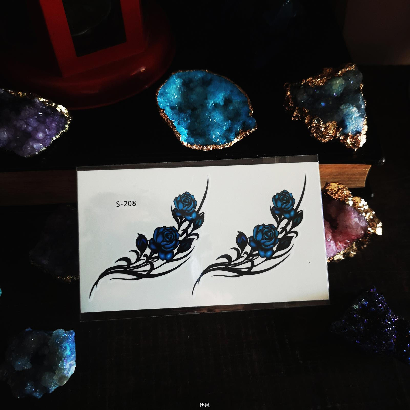 TATUAJE TEMPORAL ROSAS AZULES