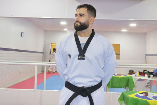 A Jornada de Rafael de Souza Maximino rumo ao 1º Dan de Taekwondo: Uma Homenagem de Coração