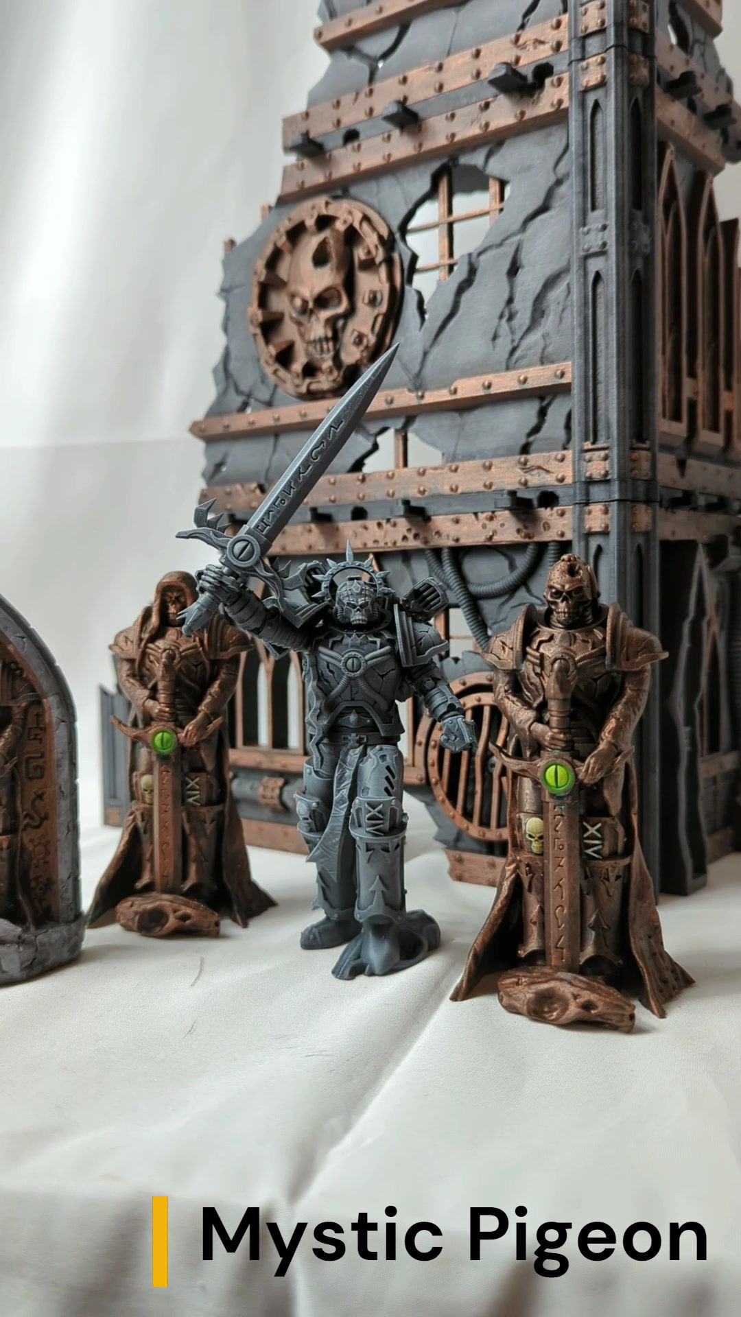 Imperial chaplain statue - Sci Fi tabletop and wargame terrain
