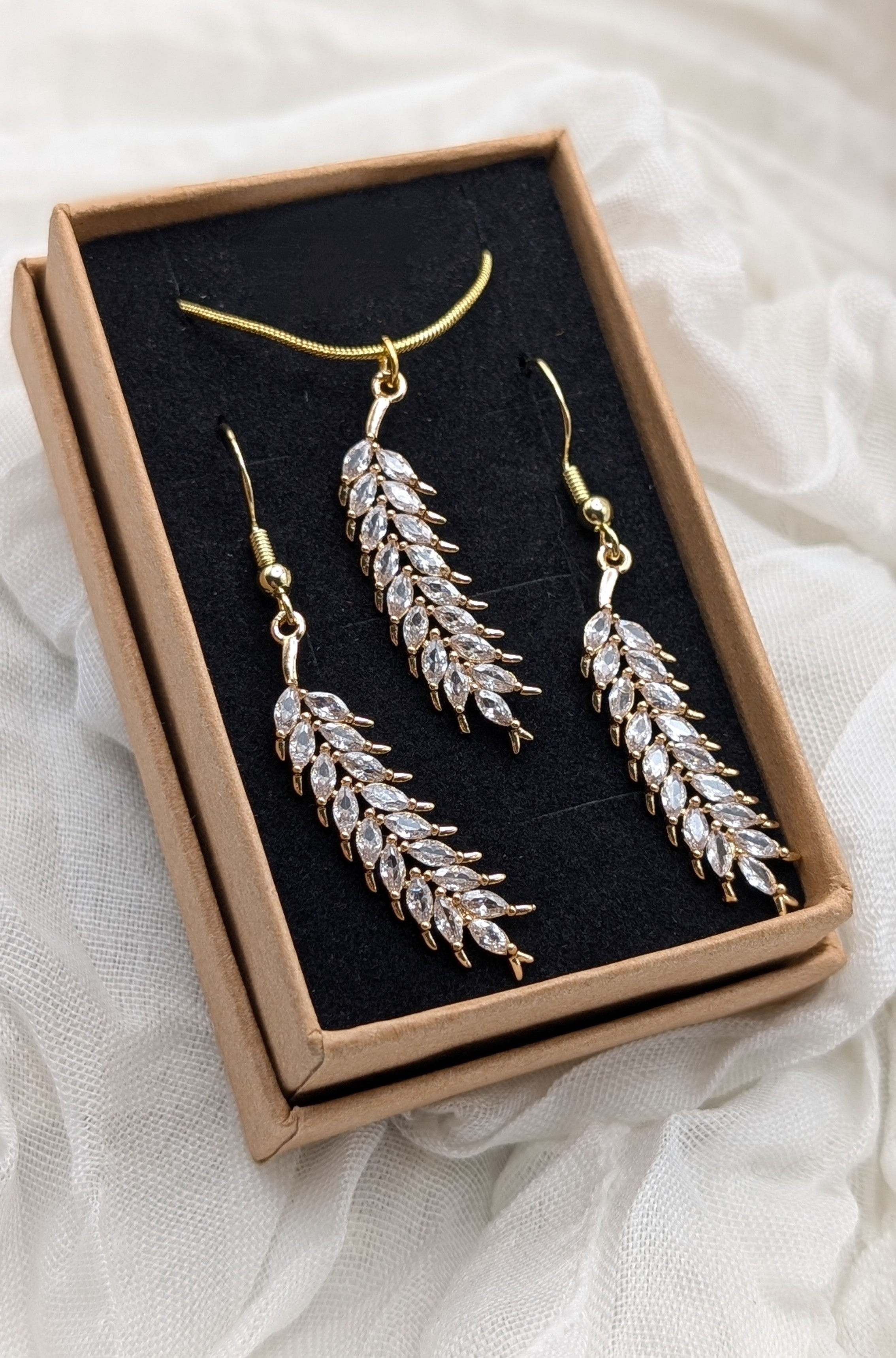 The 'Glowing Wheat' Cubic Zirconia Set