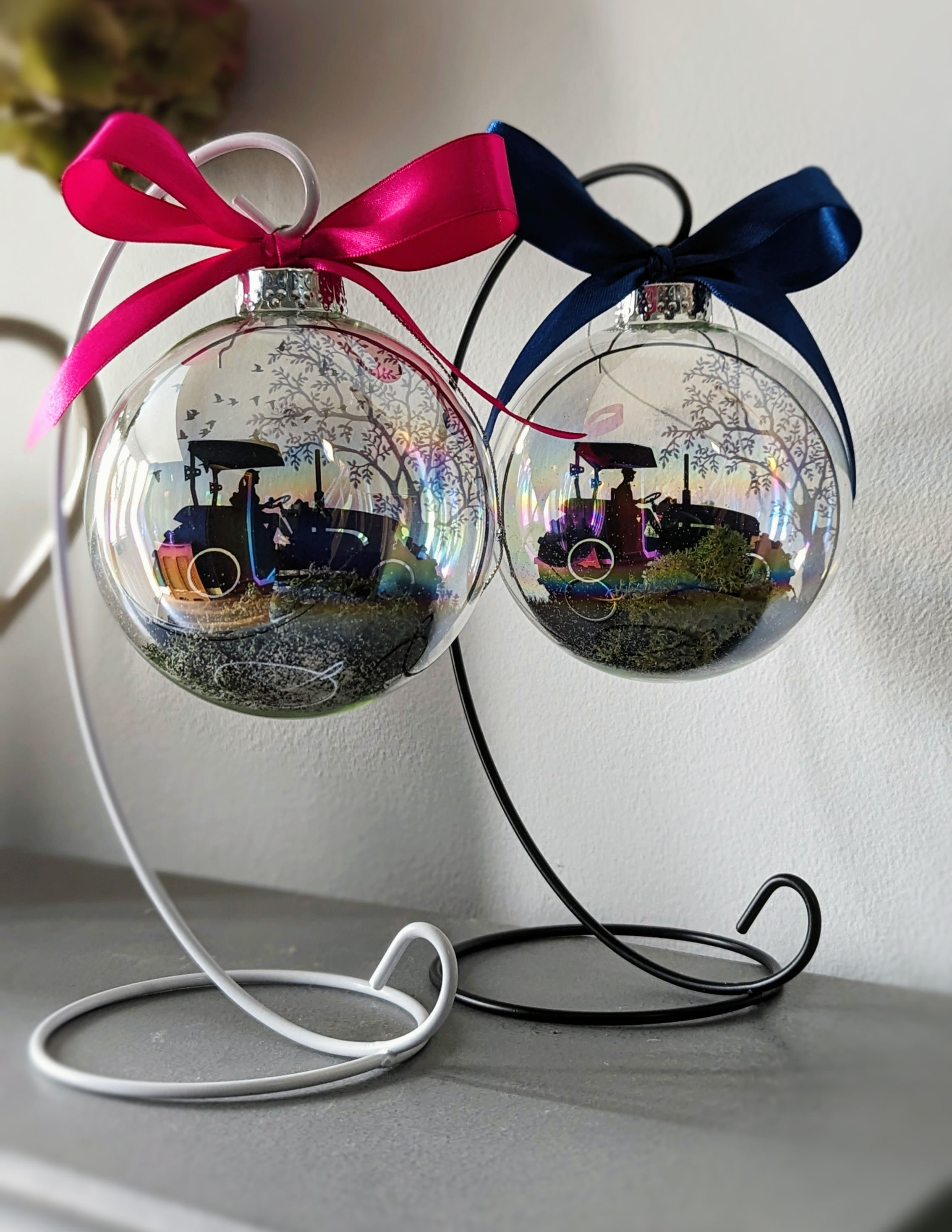 Metal Bauble Display Hanger Stand - For Luxury Glass Baubles