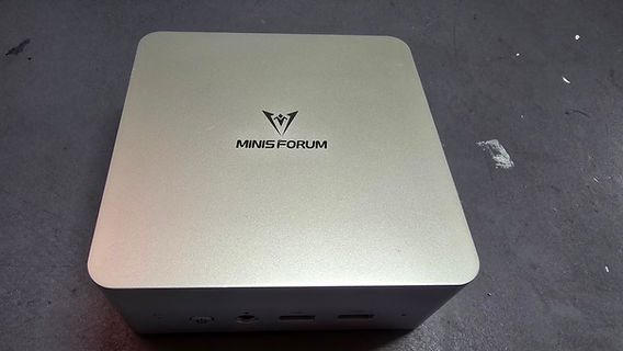 Hardware Highlight Minisforum UN1290: A Powerful but Imperfect