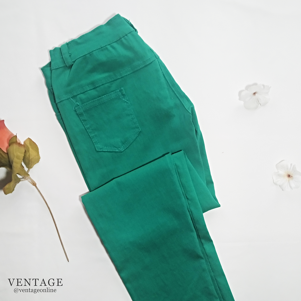 Conjunto pantalón y blusa