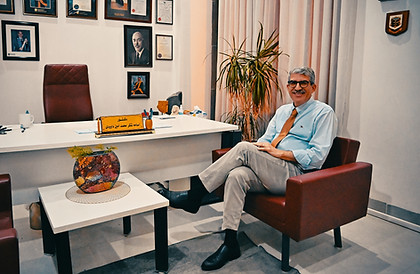 Dr. Osama Shukir Muhammed Amin FRCP, FRCPI, FACP, FAHA