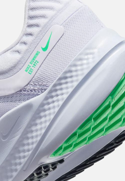 Thumbnail: Nike Quest 5