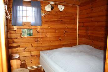kaldbakskot_bedroom_attic.JPG