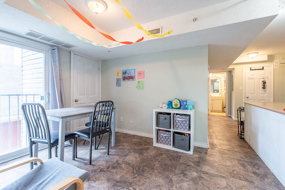 Living room - 21 Bricker