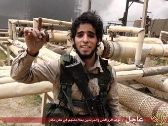 US destroyed 280 ISIS Oil Trucks