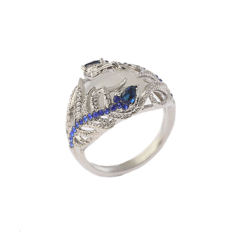 Thumbnail: Blue Diamond Floral Moonstone Vintage Ring Jewelry