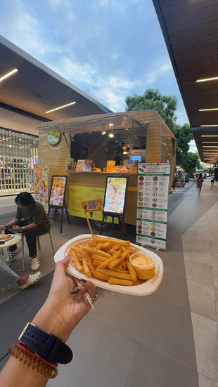 Siam Premium Outlets Shopping